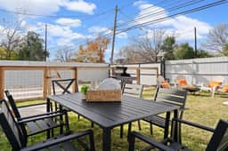 Family Escape Near AUS | Games, Pool, EV Charger - Image 5