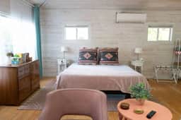 East Austin Studio | Near UT, Downtown & Mueller