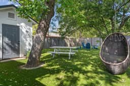 Modern Home Near Downtown Georgetown - Imagen 5