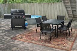 Spacious 4 BDR Home, BBQ, Hot Tub, Cowboy Pool - Imagem 3