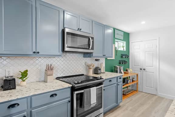 Sleeps 8 Modern 3BR Leander | Coffee Bar & Yard - Image 5