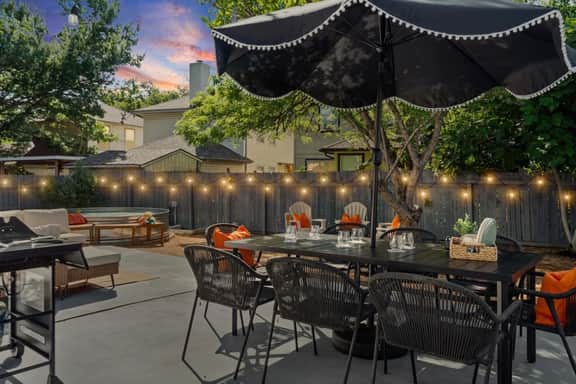 Modern 3BR Home w/ Cowboy Pool + Game Table