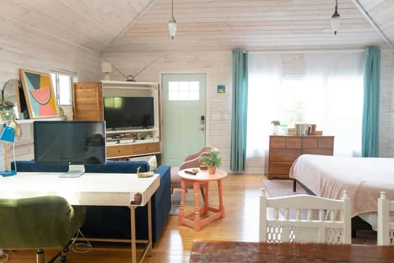 East Austin Studio | Near UT, Downtown & Mueller