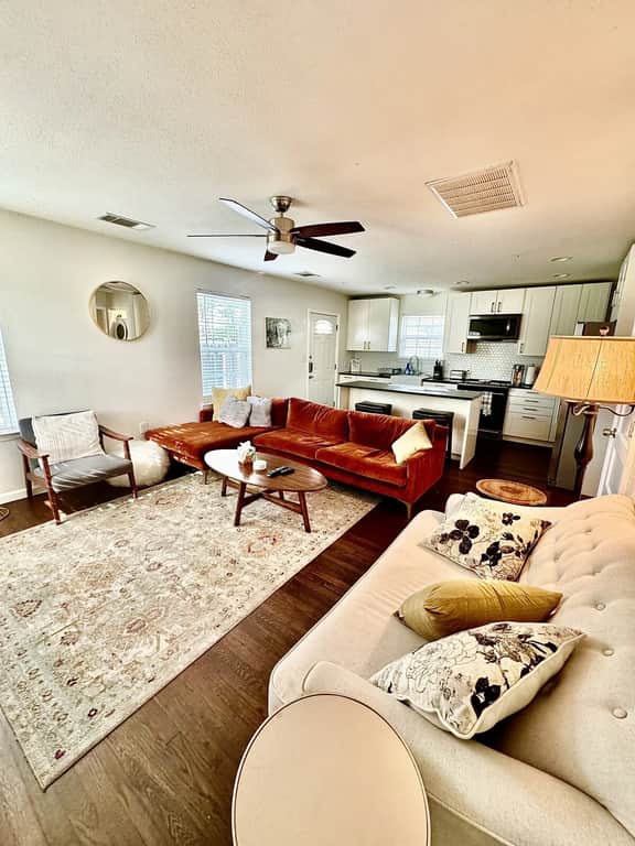 Stylish 2BR/2BA Home, 5 Min to Moody Center - Image 5