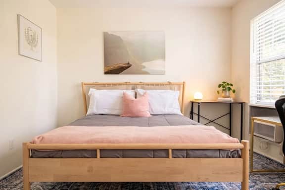 Spacious 6BR | 2 Private Homes in One - Image 4